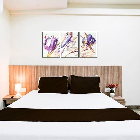 Super Hotel O Dombivali Formerly Pk Lodging Dombivli Ngoại thất bức ảnh