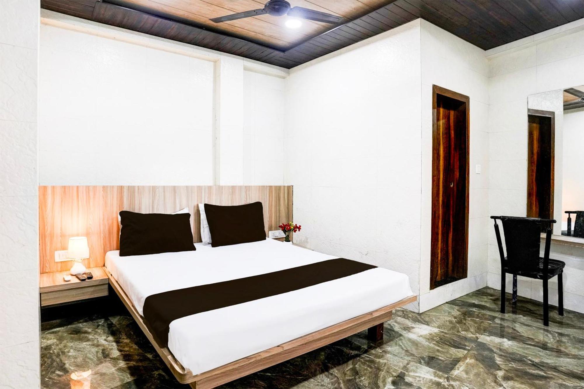 Super Hotel O Dombivali Formerly Pk Lodging Dombivli Ngoại thất bức ảnh