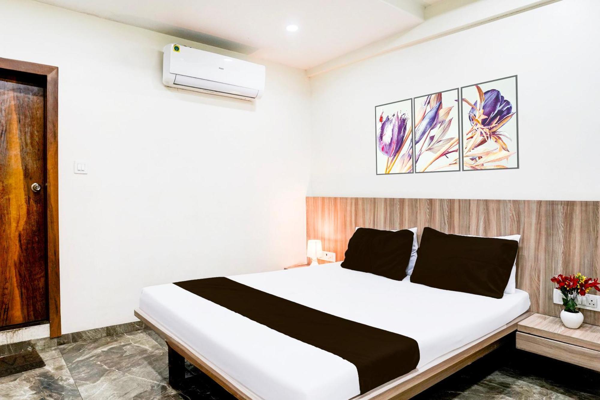 Super Hotel O Dombivali Formerly Pk Lodging Dombivli Ngoại thất bức ảnh